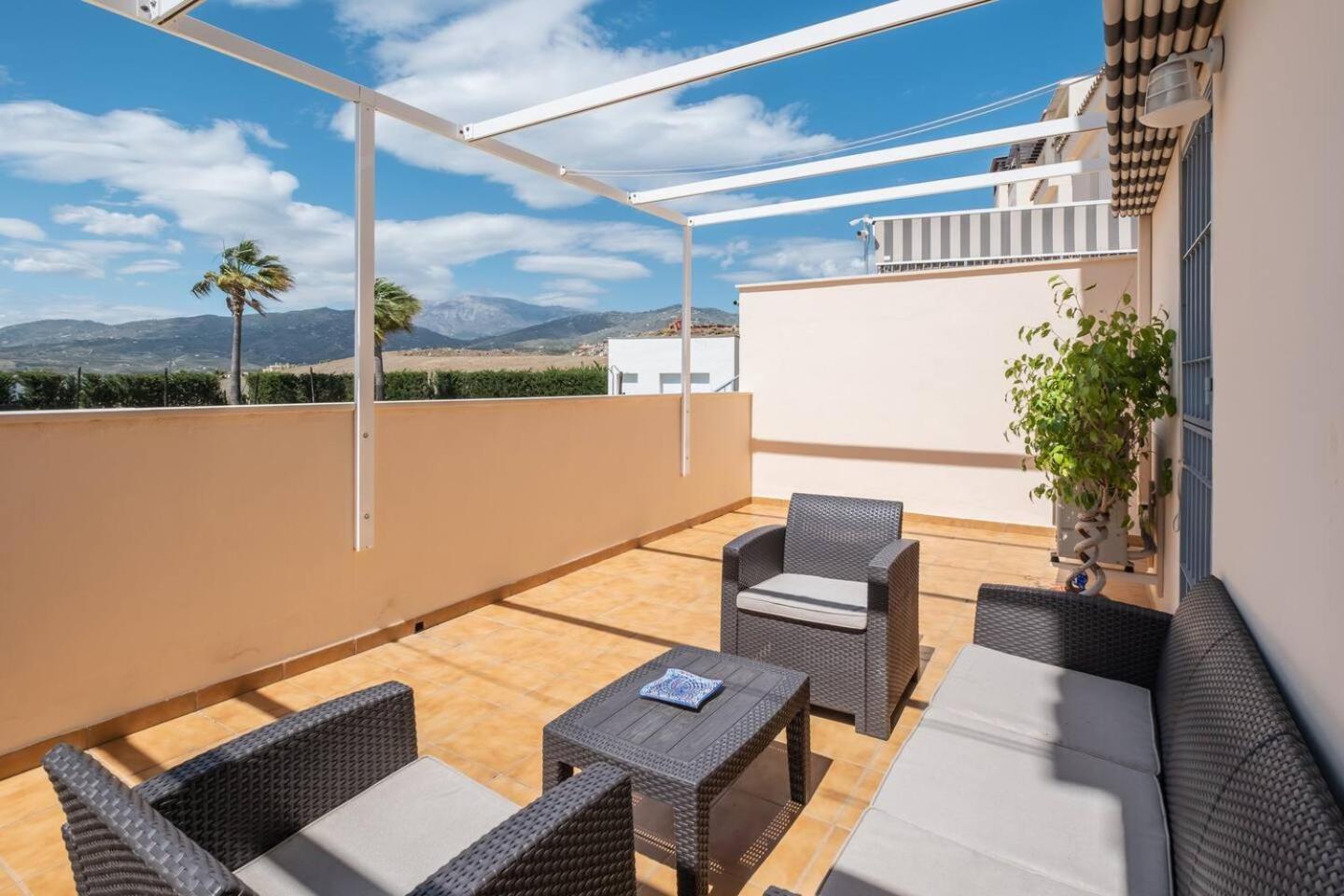 Relaxation, Golf & Beach Caleta De Velez Exteriér fotografie