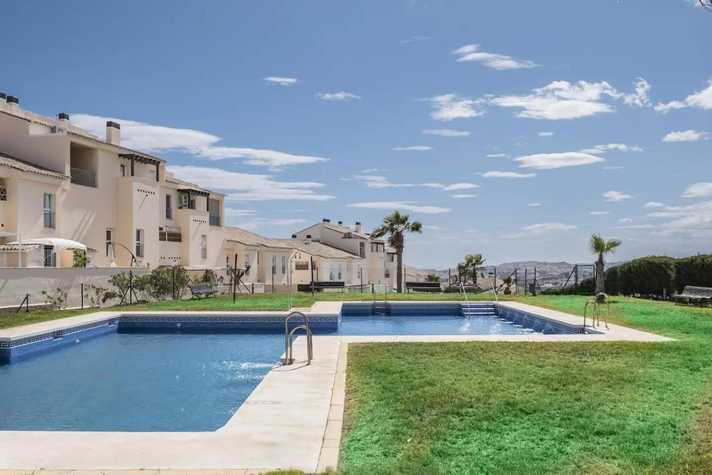 Relaxation, Golf & Beach Caleta De Velez Exteriér fotografie